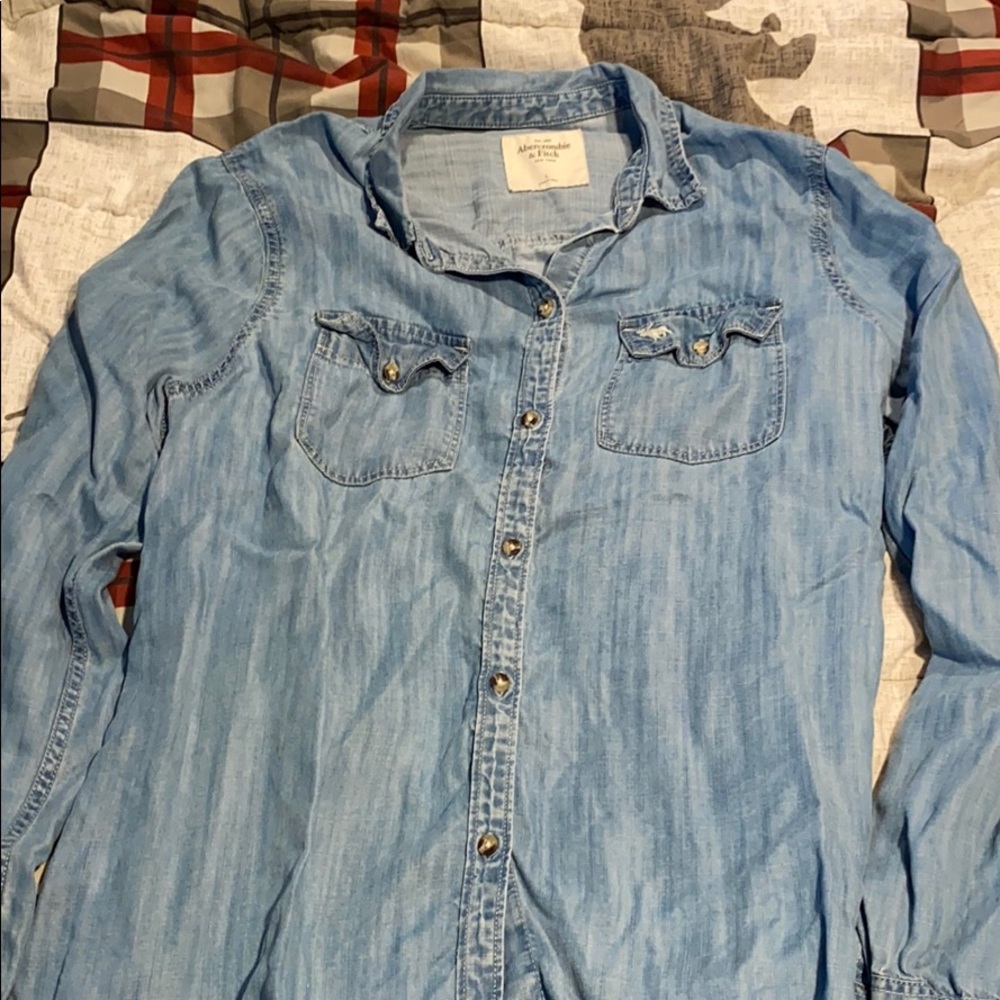 A&F Soft Demin Button Shirt